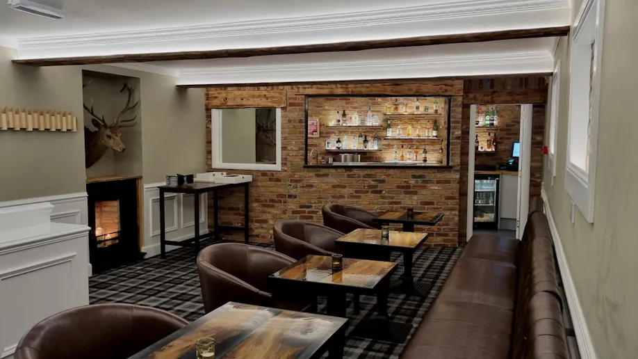 Restaurant @ The Rosedale