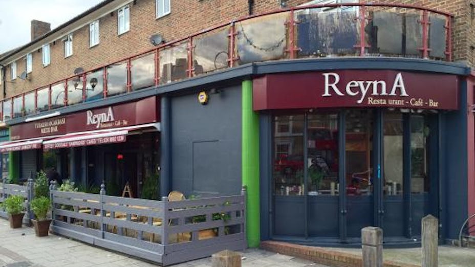 Reyna Restaurant