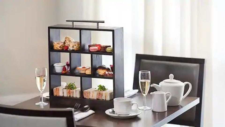 Seasons Restaurant at Hilton Dartford Bridge