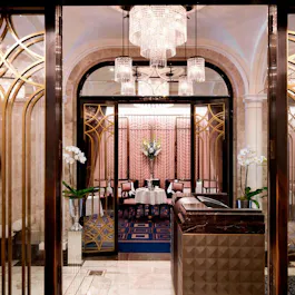 The Oval Restaurant at The Wellesley London