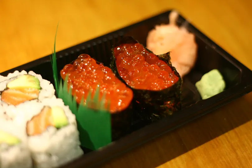 YoshiSushi
