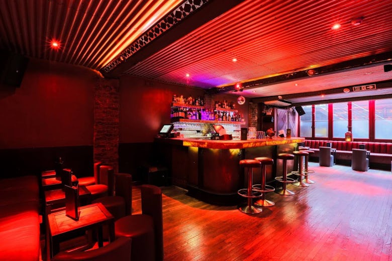 Joe’s Bar