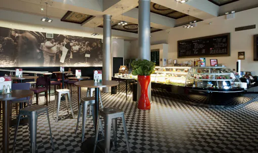 Deli Central at Grand Central Hotel