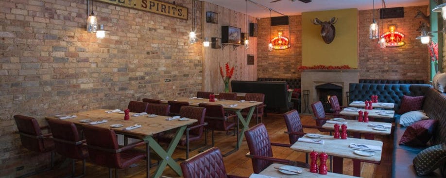 The Crown - Stamford