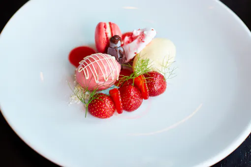 The Shorecrest Restaurant at The St Moritz Hotel