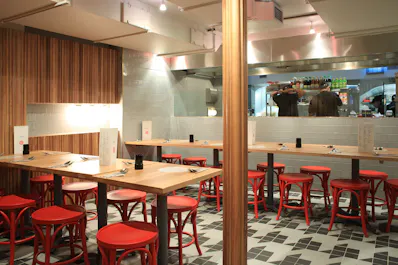 Rosa’s Thai Soho Ganton Street