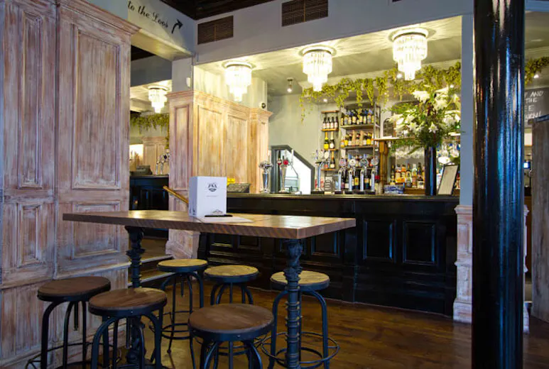 The Earl Derby