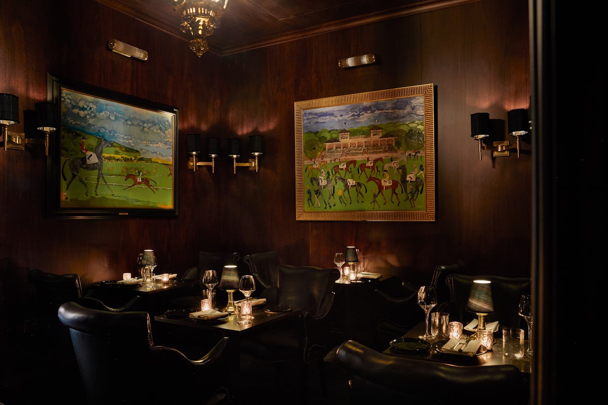 Stables Bar at The Milestone Hotel