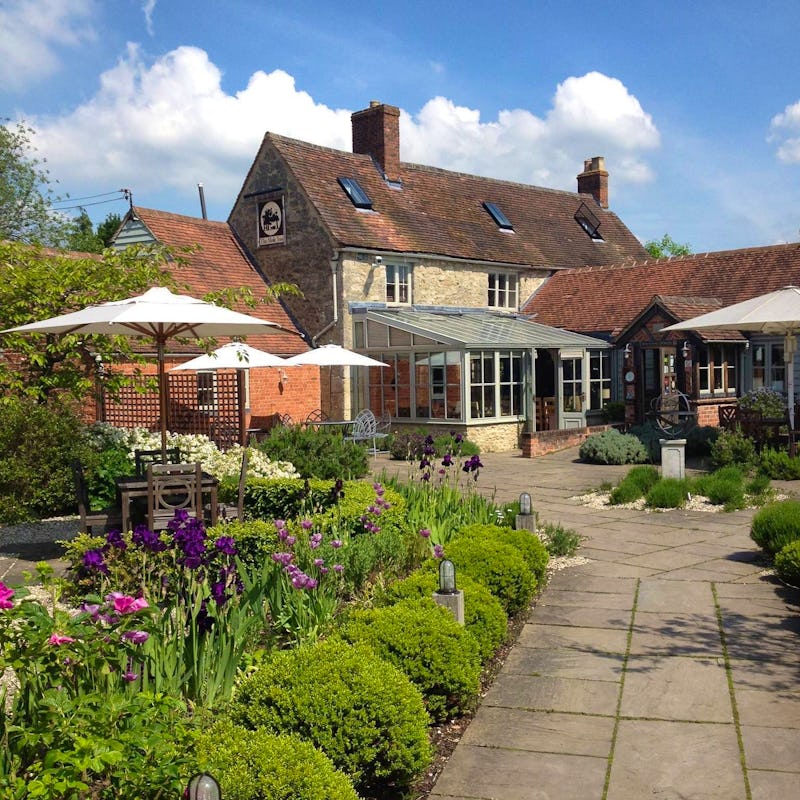 The Mole Inn, Oxfordshire - Restaurant Review, Menu, Opening Times