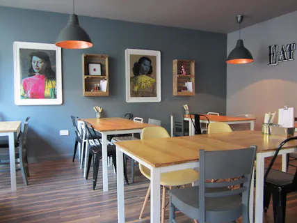 Eat Me Café