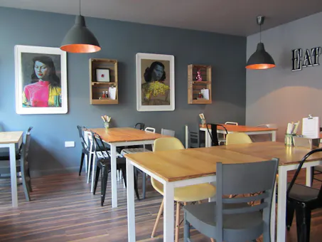 Eat Me Café