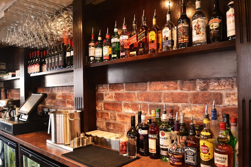 Boston Arms