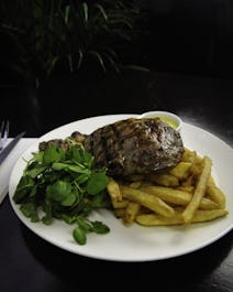 Boston Arms