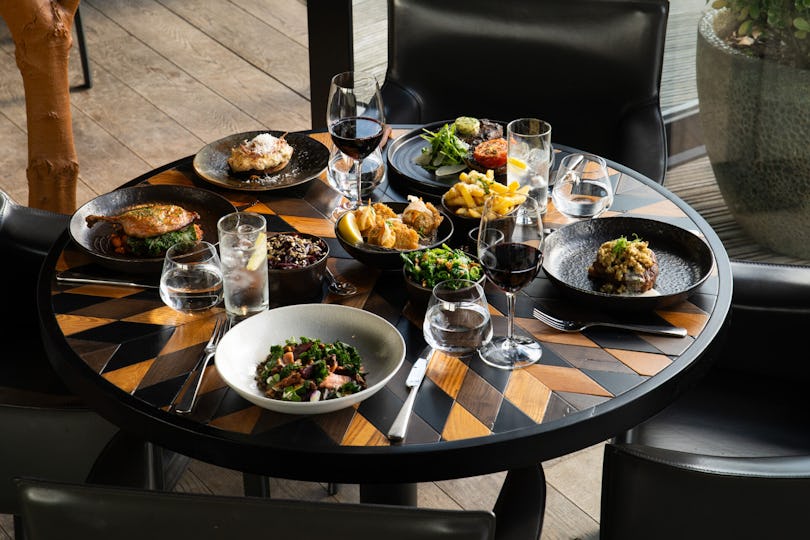 Lan y Môr Restaurant