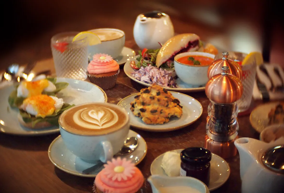 Cup Tea Lounge