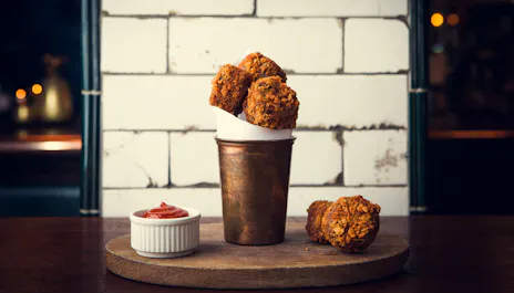 Hawksmoor Knightsbridge Bar