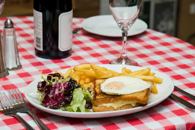 Le Paris Grill St Paul