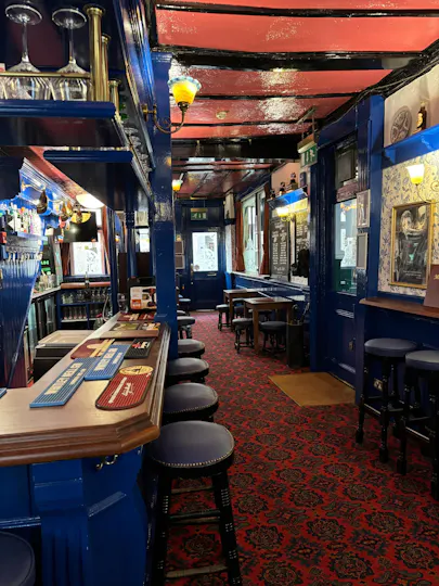 Chequers Tavern
