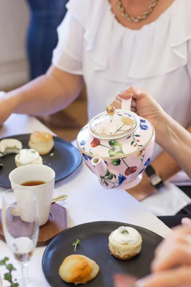 Afternoon tea Restaurants near Cardiff