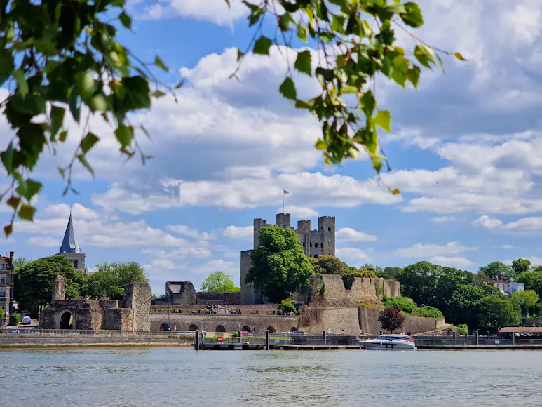  Restaurants near Medway