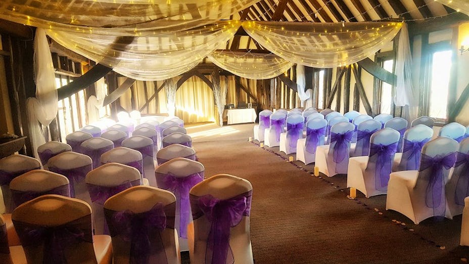 Sunbury Golf Centre, wedding venue in Middlesex Wedding Venues