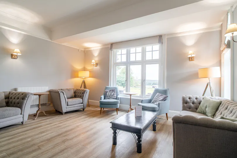Ashton Lodge Country House