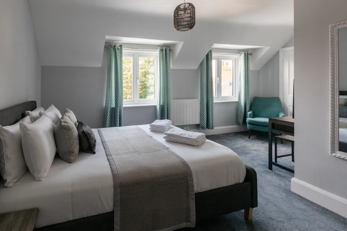 Ashton Lodge Country House
