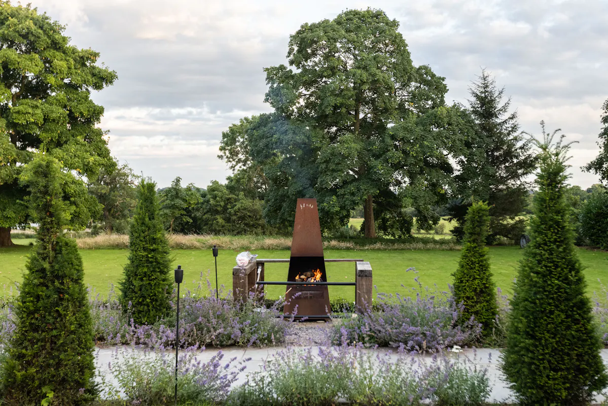 Ashton Lodge Country House
