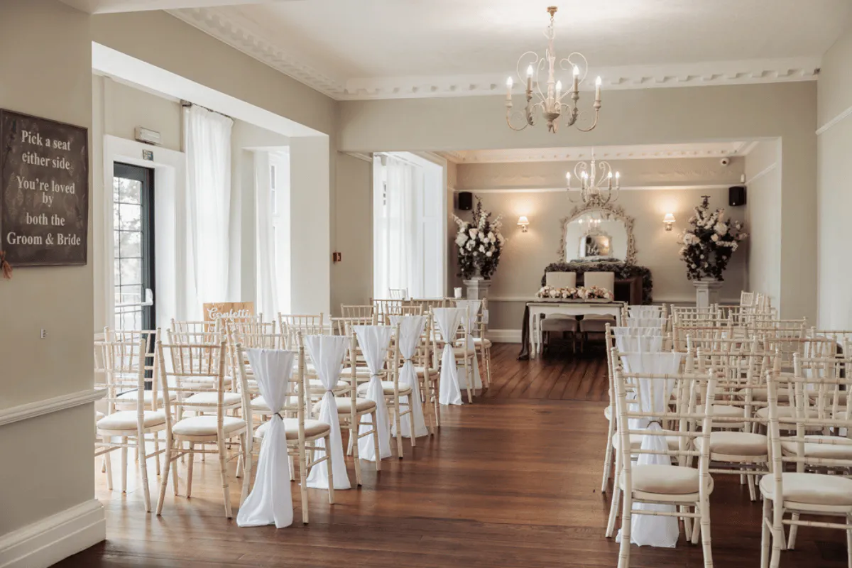 Ashton Lodge Country House