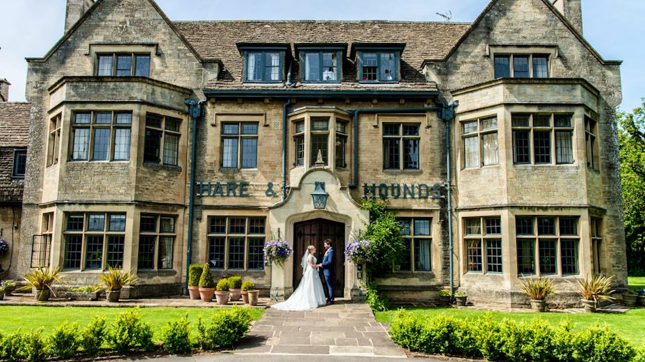 The Hare And Hounds Hotel