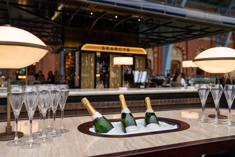 Searcys St Pancras Restaurant and Champagne Bar