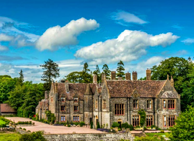 Huntsham Court