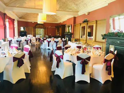 Clayton Crown Hotel