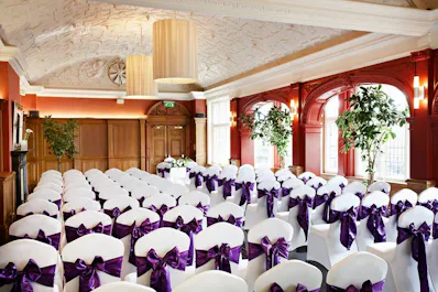 Clayton Crown Hotel
