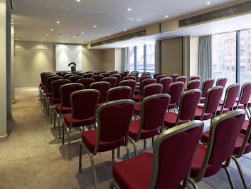 Mercure Bristol Brigstow Hotel