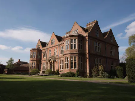 De Vere Horwood Estate