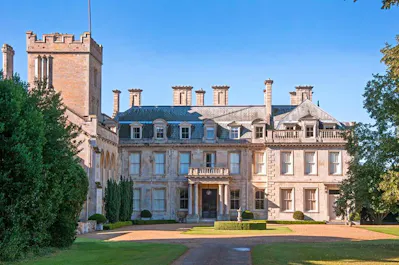 Elton Hall