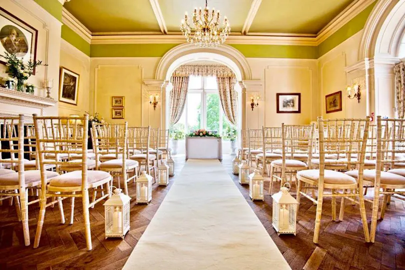 Glewstone Court Hotel & Restaurant