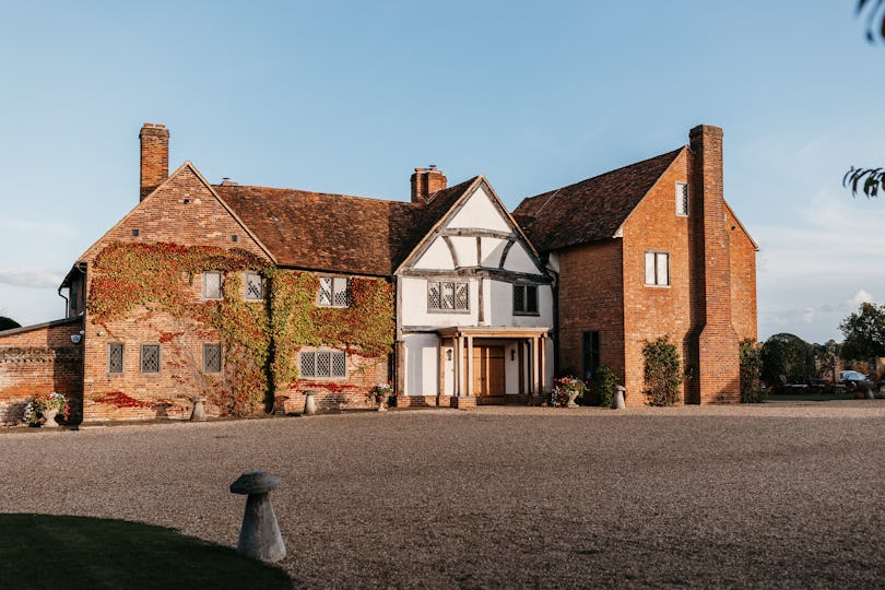 Lillibrooke Manor and Barns