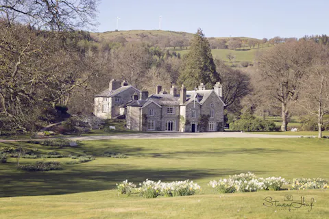 Crogen Estate