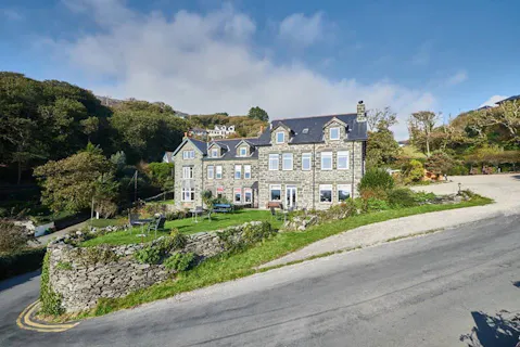 Bae Abermaw Hotel