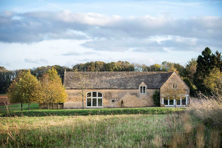  Lapstone Barn Wedding Venue