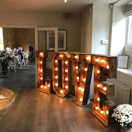  Lapstone Barn Wedding Venue