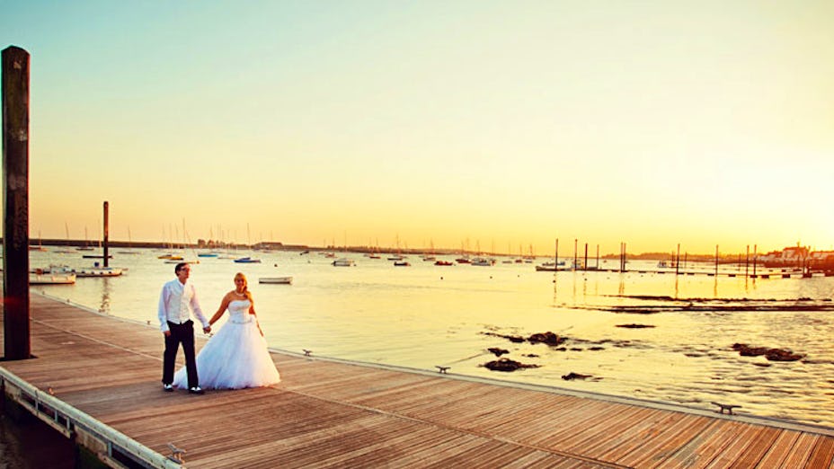 Royal Corinthian Yacht Club, wedding venue in Essex Wedding Venues
