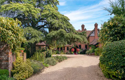 Careys Manor & SenSpa