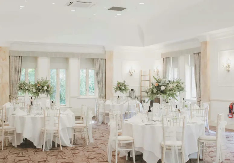 Careys Manor & SenSpa