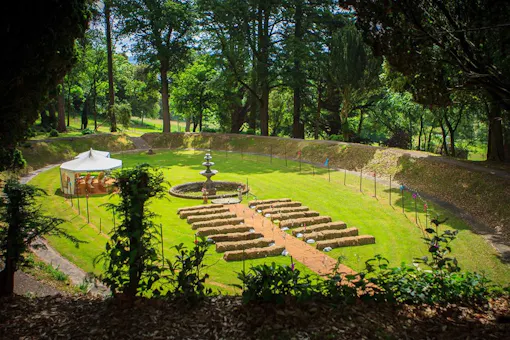 Tracey Estate Parkland And Gardens