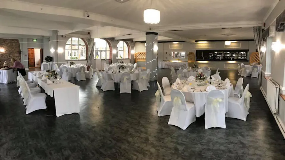 Lord Haldon Hotel Wedding Venue In Devon Wedding Venues lord-haldon-hotel-wedding-venue-in-devon-wedding-venues