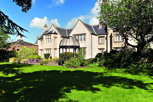 The Mount Pleasant Hotel