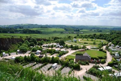 Peak District Spa Rivendale